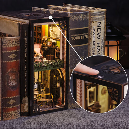 DIY Book Nook Kit | Detective Agency